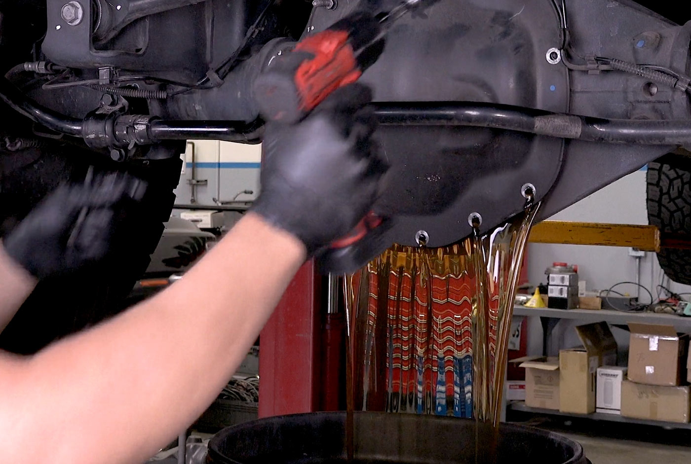 97727 Banks 11.5" or 12" 14bolt AAM RamAir Rear Differential Cover Banks Power