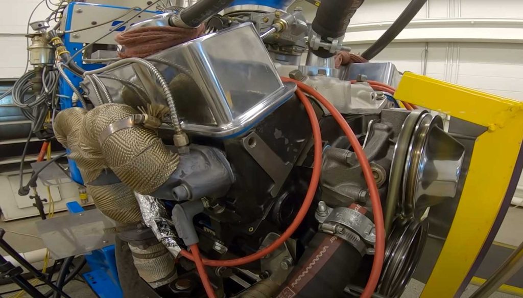 The engine on the dyno. Watch Gale and the guys at AMSOIL abuse an engine.